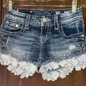 miss me shorts ! They are a size 23 in the signature short